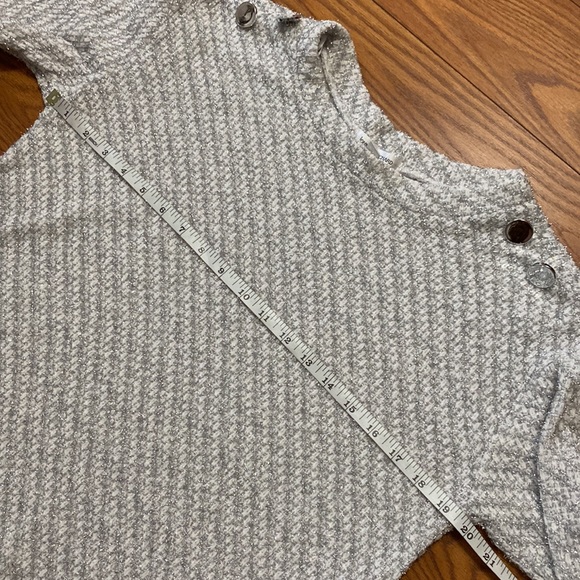 JohnPaulRichard women’s basket wave white silver shine sweater pullover size M - Picture 11 of 12